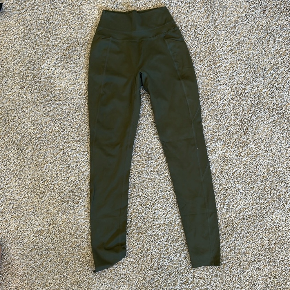 Alphalete XS leggings